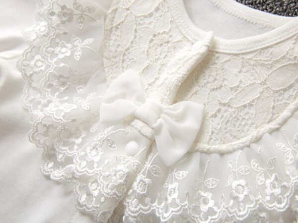 Spring-Newborn-Baby-Girl-Clothes-Lace-Flowers-Princess-Jumpsuit-Hats-Infant-Girls-Bodysuits-Onesie-2.jpg