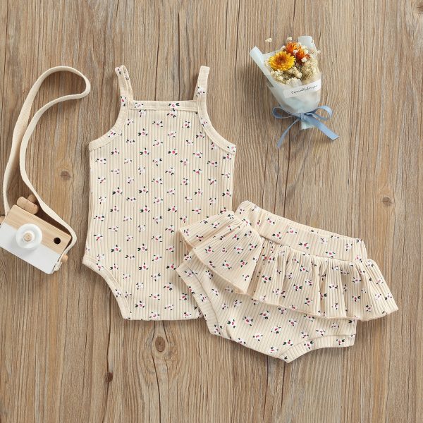 Two-Piece-Infant-Baby-Girl-s-Clothes-Fashion-Floral-Suspender-Romper-and-Ruffle-Short-Pants-Summer-3.jpg