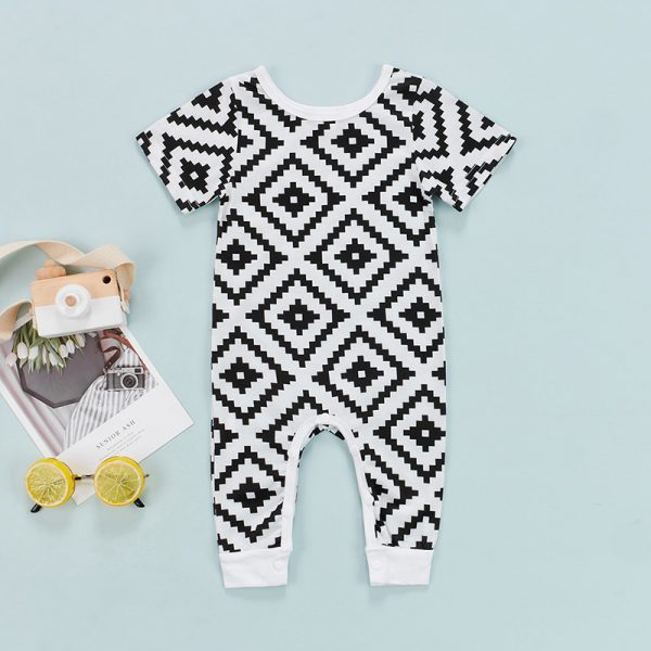 0-18months-Baby-Geometric-Jumpsuit-Short-Sleeve-Buttoned-Crotch-Long-Pants-Diamond-Pattern-Romper-For-Newborn-5.jpg