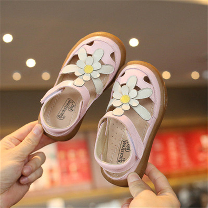 2021-Summer-Girls-Beach-Shoes-Classic-Solid-Color-Hollow-Roman-Sandals-Soft-Sole-Kids-Girl-Sandals-1