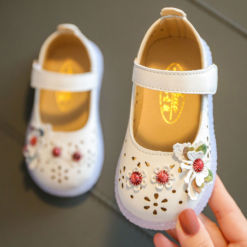 2022-Spring-and-Autumn-Girls-PU-Leather-Shoes-Hollow-Cute-Princess-Shoes-Baby-New-Children-s-1