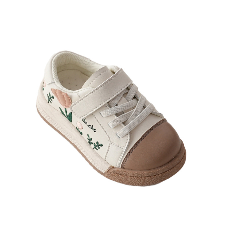 Children-Autumn-Board-Shoes-Girls-Embroidered-Flowers-Sweet-Sneakers-Baby-Retro-Soft-Shoes-Princess-School-Casual-1