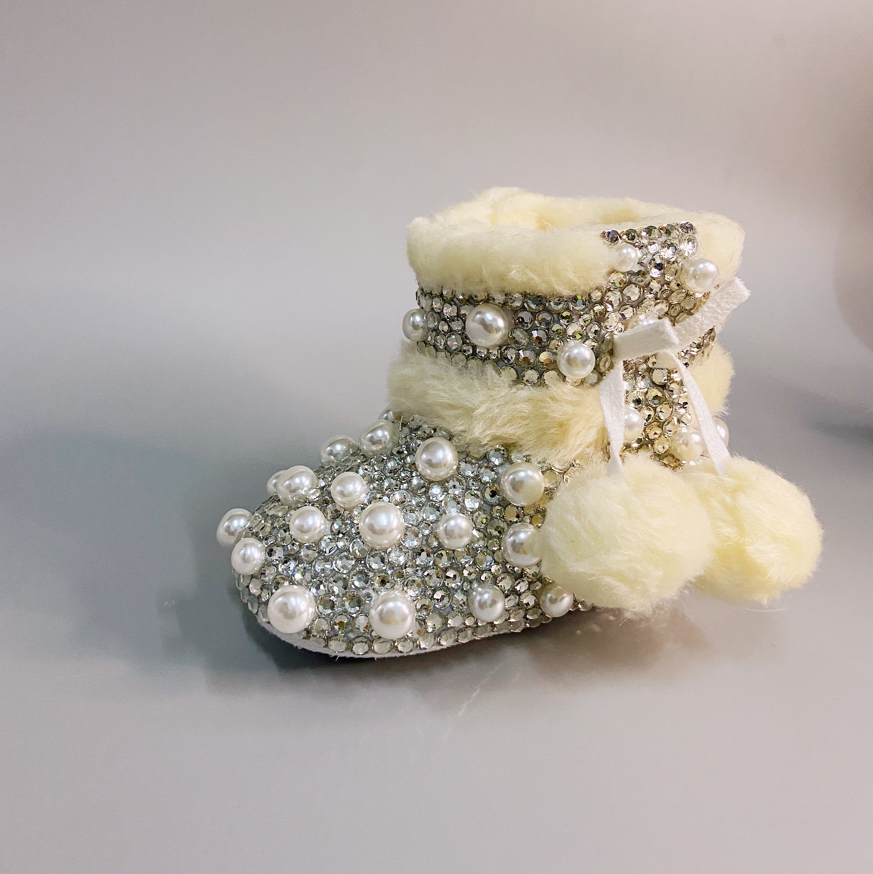 Dollbling-Mommy-Daugther-Baby-Custom-Pearls-Boots-Personalized-Handmade-Luxury-Welcome-Infant-Ivory-Beads-Winter-Botties-2