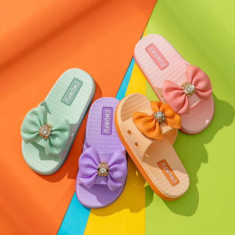 Kids-Slippers-Summer-Bowknot-Rhinestone-Girls-Slippers-PVC-Non-slip-Children-Beach-Shoes-Baby-Home-Sandals-3