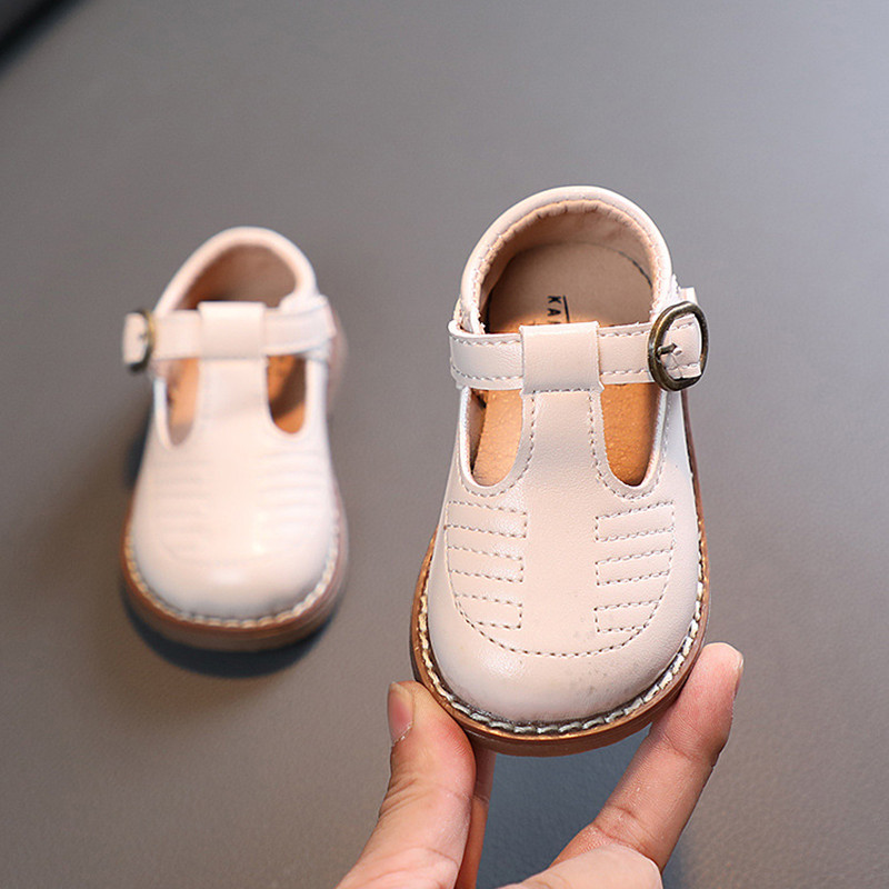 2022-new-Spring-Autumn-Baby-Shoes-for-Baby-Girl-1-3-Years-Soft-Leather-White-Black-3