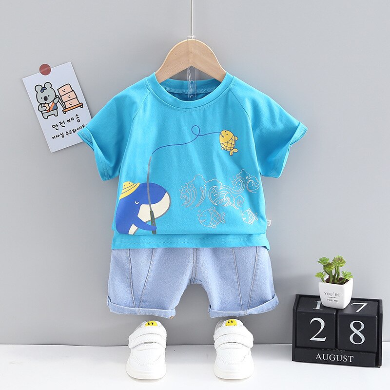Fashion-Toddler-Boy-Summer-Clothes-Casual-Sports-Suit-Cotton-Cartoon-Whale-Doodle-Top-Short-Sleeve-Shorts-3