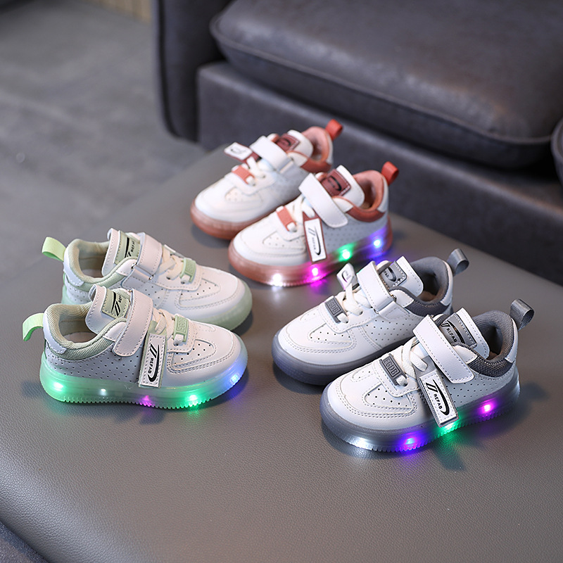 Size-21-30-Children-Lighted-Sport-Shoes-with-LED-Lights-Kids-Glowing-Casual-Sneakers-for-Boys-4