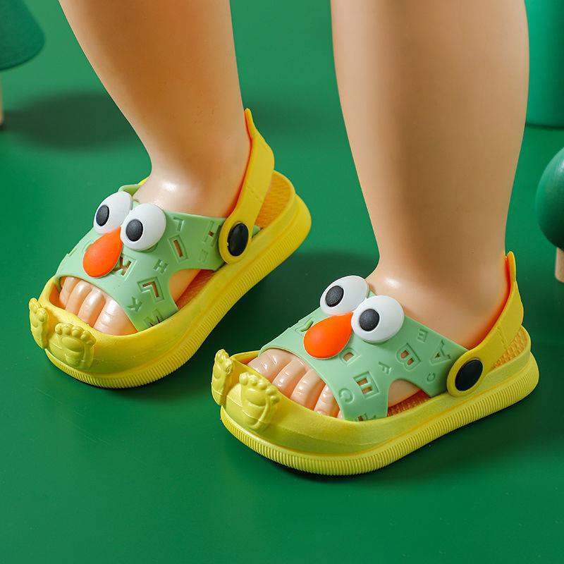 Summer-Children-s-Slippers-Boys-and-Girls-Cartoon-Indoor-PVC-Non-slip-Wear-resistant-Anti-collision-5