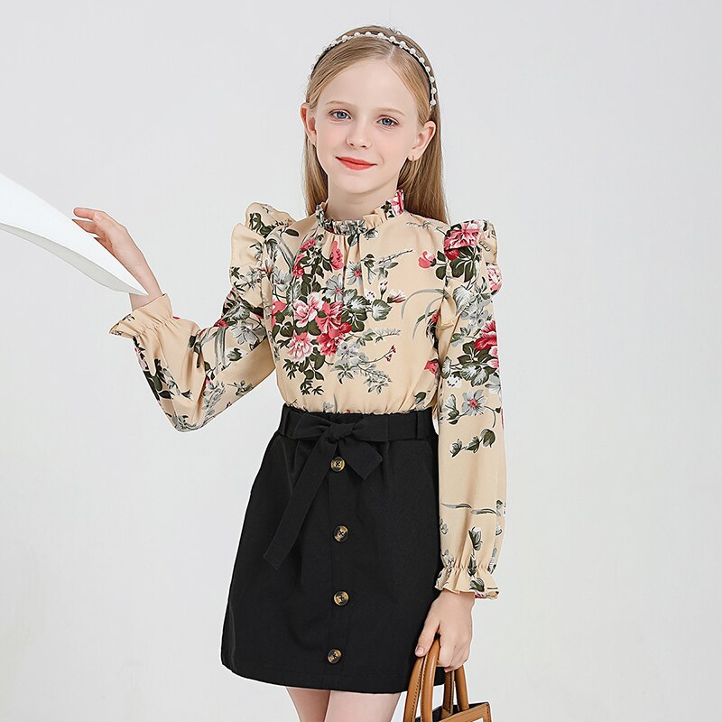 Spring-And-Autumn-Girl-Set-Crewneck-Printed-Long-sleeved-Lace-Top-And-Solid-Color-Lace-up-5